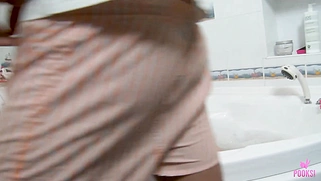 Hooly H Drives A Thick Dick Deep Into Her Natural Pussy In The Shower!