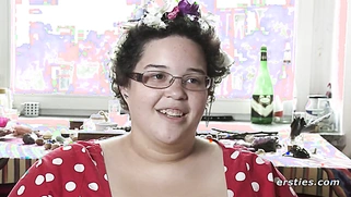 Solo Girl With Big Boobs Masturbates For the Camera