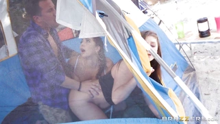 Jojo Kiss and Karlee Grey have threesome fun in the tent