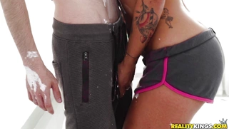 Liza Del Sierra and Jordi play with Liza's big boobs