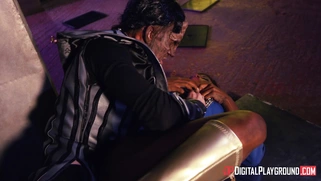 Kiki Minaj in sexy boots gets ass fucked in spoon