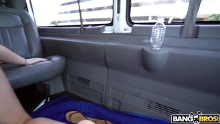 Blonde Bailey Brooke shows off her nice natural tits