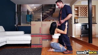 Audrey Bitoni pleasures the lucky prick with her mouth