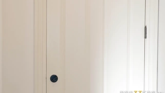 Blindfolded and tied Kayla Kayden gives blowjob