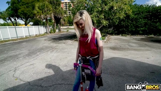 Lexi Lore got offered some extra cash in the street