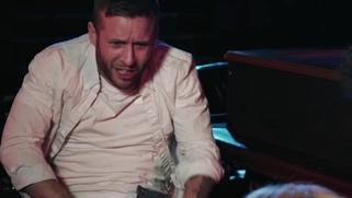 Emma Butt and Kiki Minaj give blowjob to Jordi on his birthday