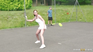 Abbie Cat and Yuffie Yulan flashing their tits while playing tennis