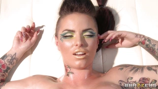 Christy Mack gets her whole body massaged