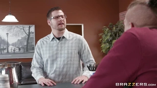 Barista Karma Rx gets face fucked by Xander