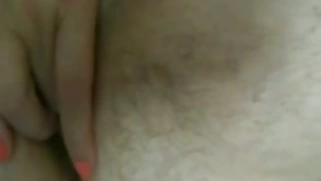 MARY VEGGIES IN PUSSY AND SPERM ON BELLY