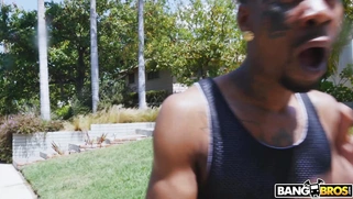 Assh Lee running on the street and demonstrating her big ass