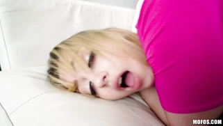 Marilyn Mansion gets her twat pounded doggystyle