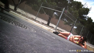 Keisha Grey pops out her big tits and skates with her buddies