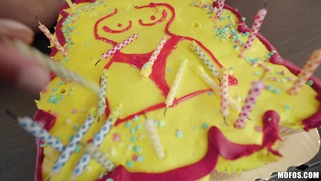 Kendra Spade and Kenzie Taylor congratulate BF with his birthday