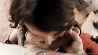 Brunette mom Ivy Lebelle guzzles the cock